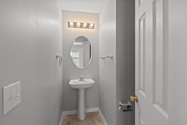 Building Photo - Earn Wealth While Leasing - Like a Homeowner - Lease to Own