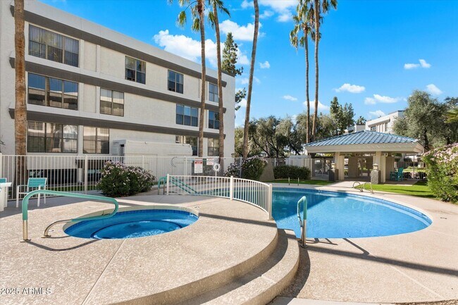 Building Photo - 5132 N 31st Way