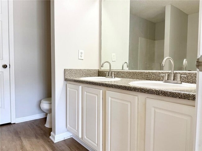 Building Photo - 5481 Sierra Tr
