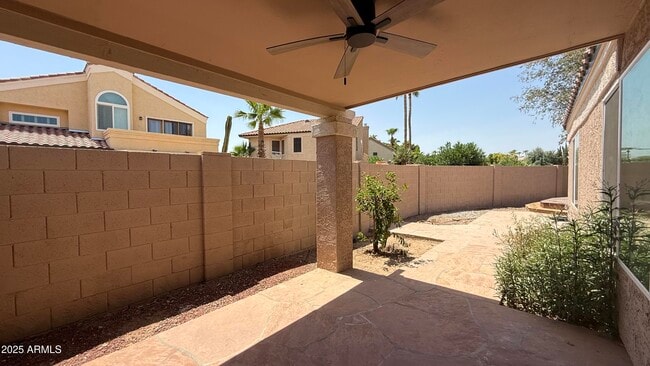Building Photo - 16222 S 34th Way