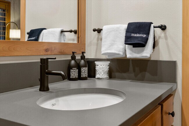 Building Photo - 70335 Sword Fern