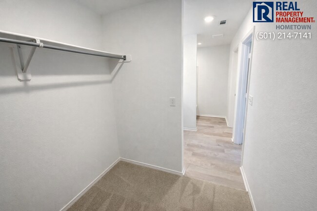 Building Photo - 7072 Potomac Trl