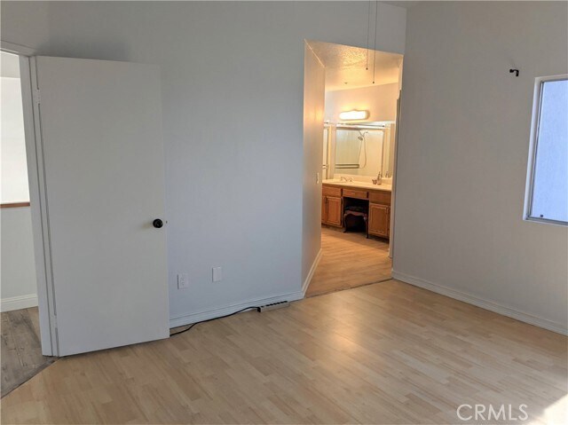 Building Photo - 15073 Cornflower Ct