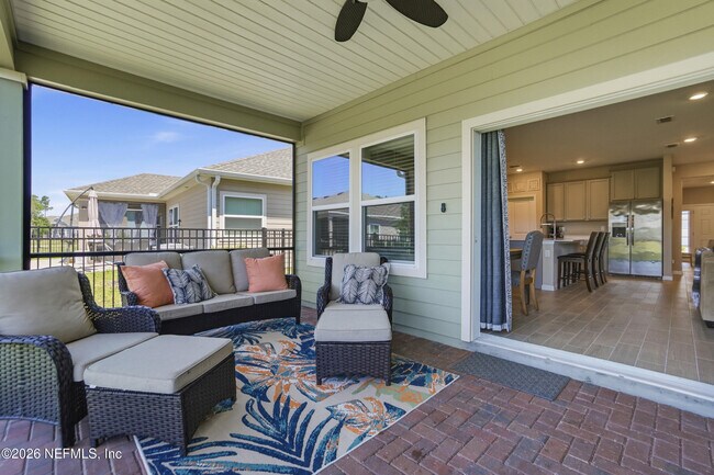 Building Photo - 75435 Sunberry Dr