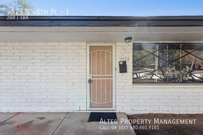 Building Photo - 2523 N 48th Pl