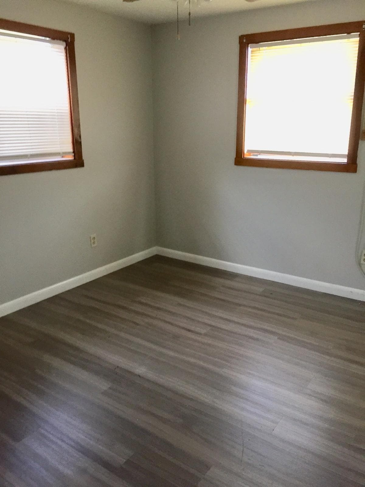 Building Photo - 685 HWY 441 SE