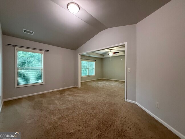 Building Photo - 5115 Breezewood Cir