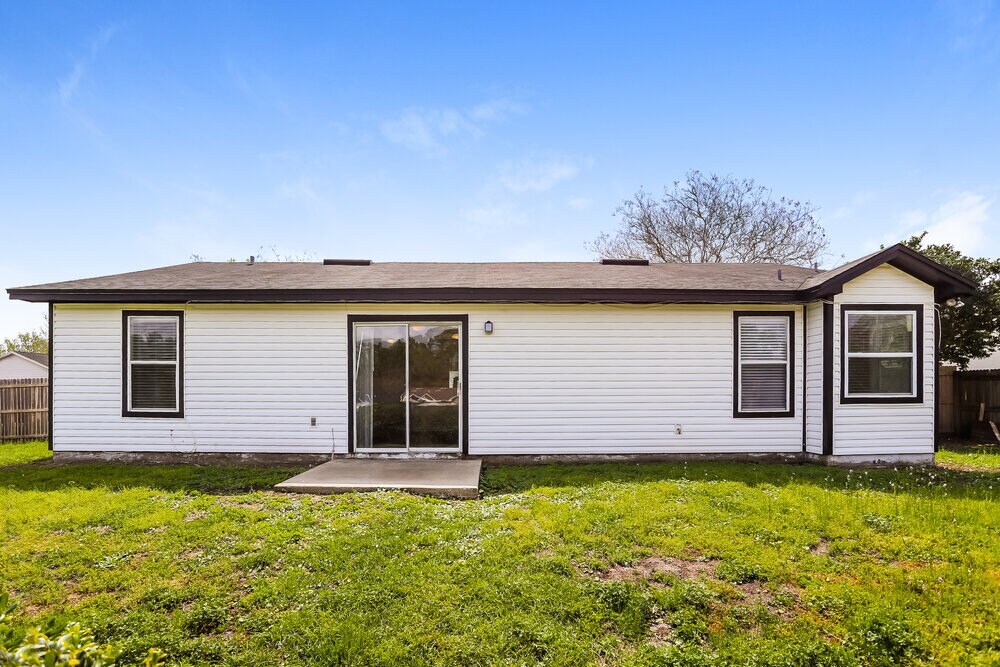 Building Photo - 8241 Dover Cliff Ct
