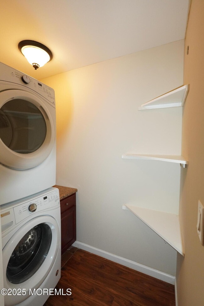 Building Photo - 49 Hastings Rd