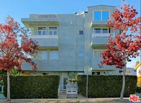 Building Photo - 403 Idaho Ave