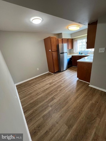 Building Photo - 12211 Stevenson Ct