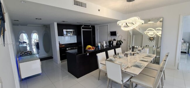 Building Photo - 50 Biscayne Blvd