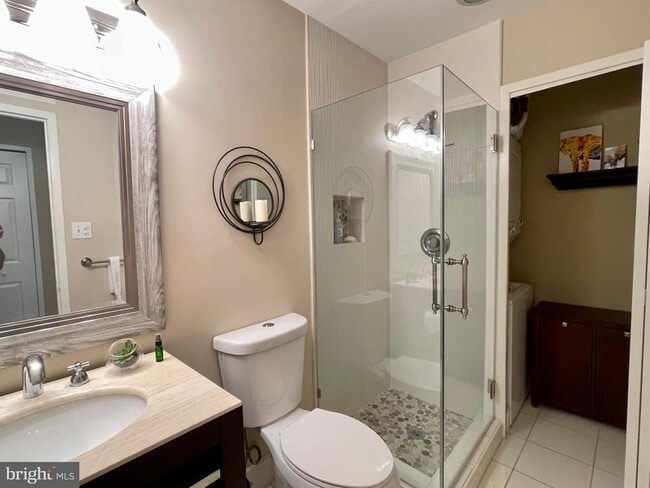 Building Photo - 11302 Gatesborough Ln