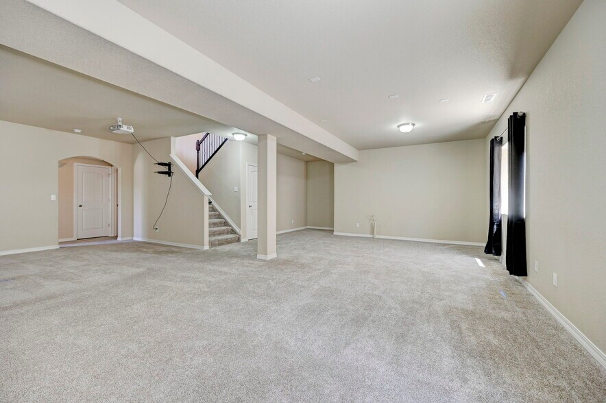Building Photo - 8259 Mosby Way