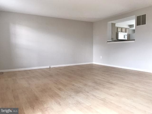 Building Photo - 3425 Belleplain Ct