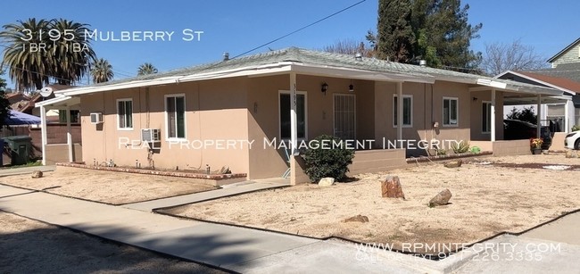 Primary Photo - 1 Bedroom Duplex in Downtown Riverside