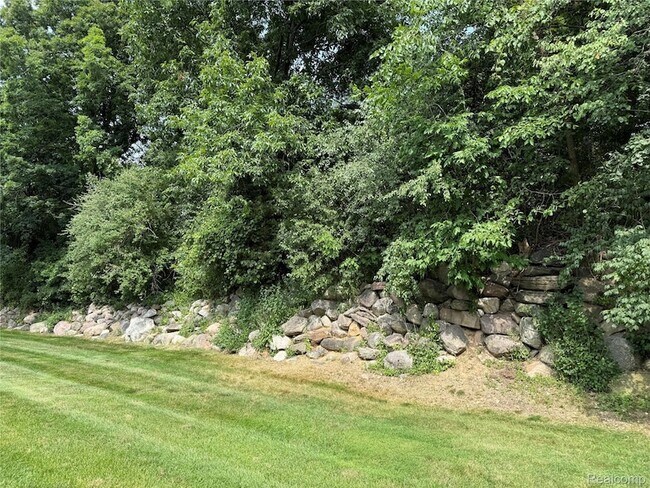 Building Photo - 7670 Golden Hill Ct
