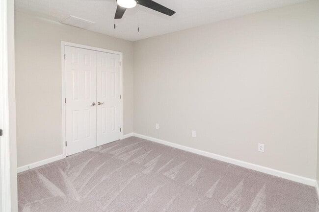 Building Photo - 2539 Danielle Ln