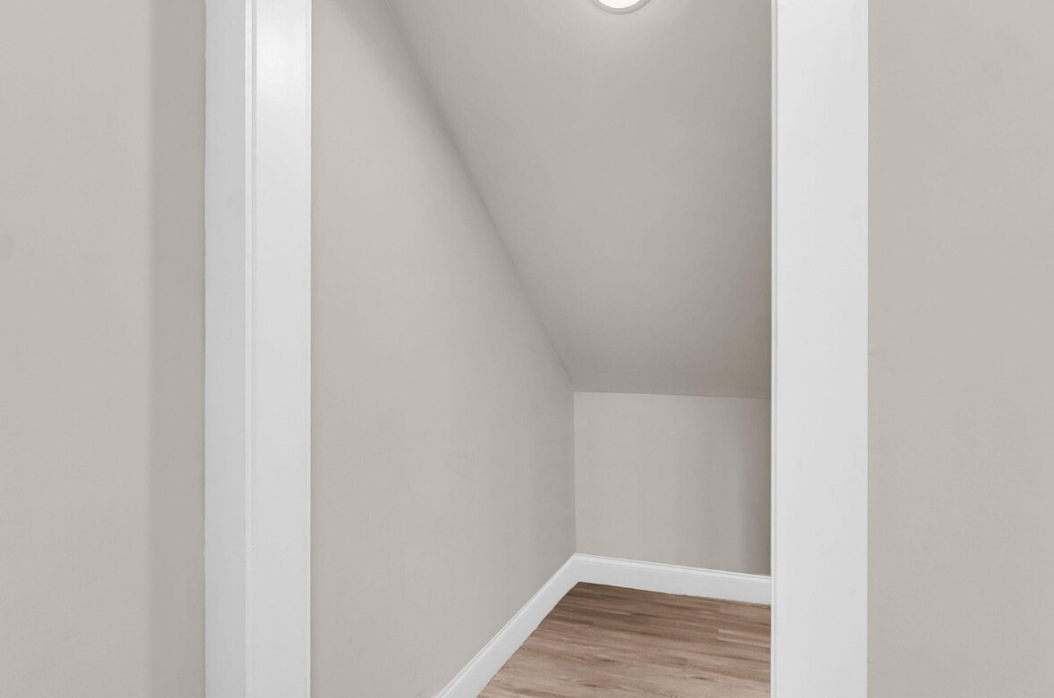 Building Photo - 3297 Walter Dr