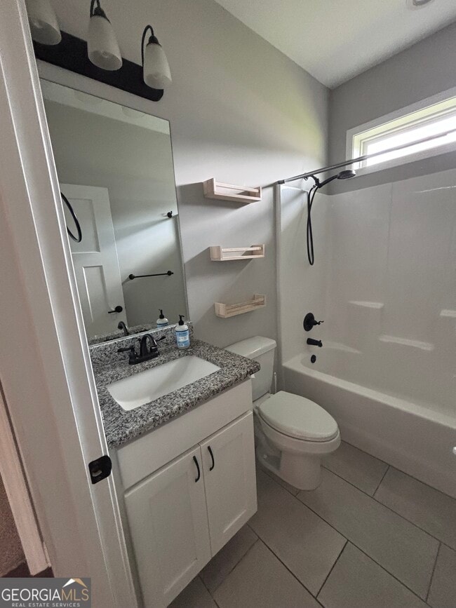 Building Photo - 106 Logans Wy Rd