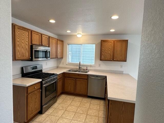 Building Photo - 23736 Broadmoor Dr