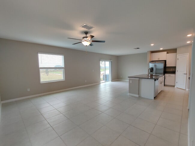 Building Photo - 31404 Barrel Wave Way
