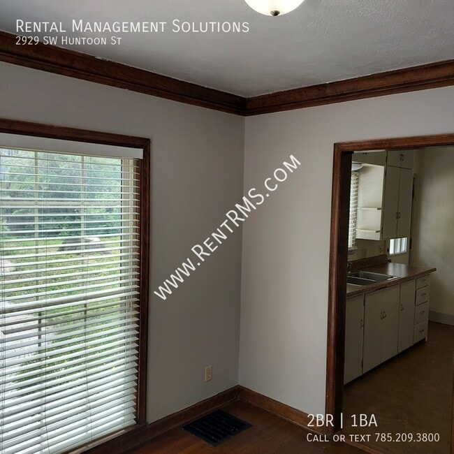 Building Photo - 2929 SW Huntoon St