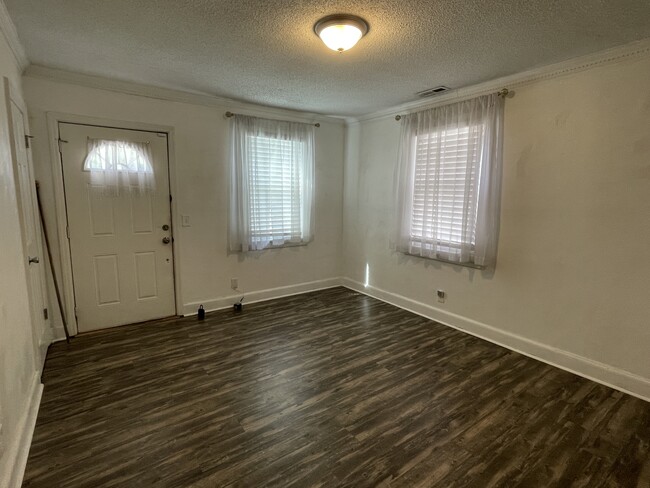 Building Photo - 3752 Tait Terrace