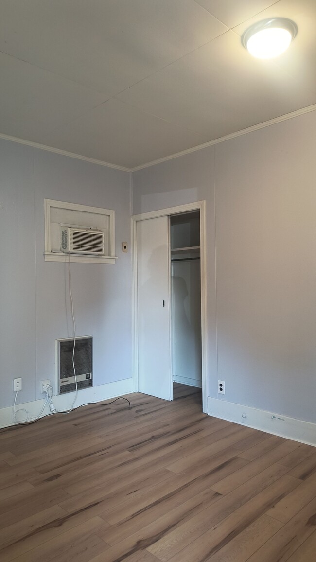 Building Photo - 9300 Dollarway Rd