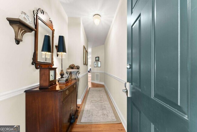 Building Photo - 2507 Terrace View NW