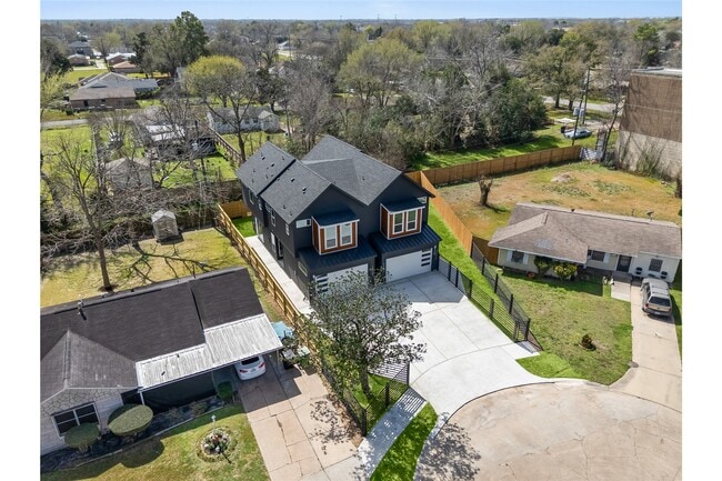 Building Photo - 5110 Westover St