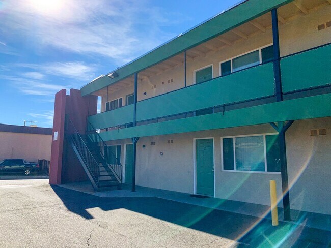 Interior Photo - Las Vistas I