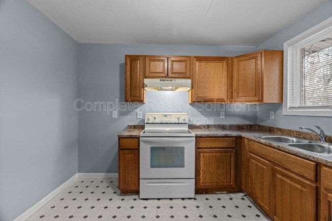 Building Photo - 10314 Viscount Dr