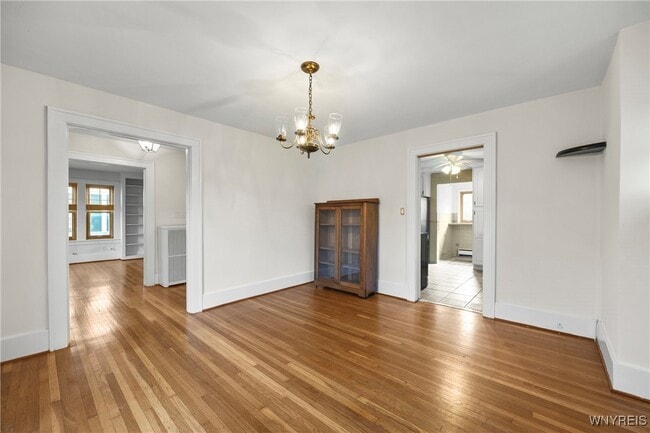 Building Photo - 179 Admiral Rd