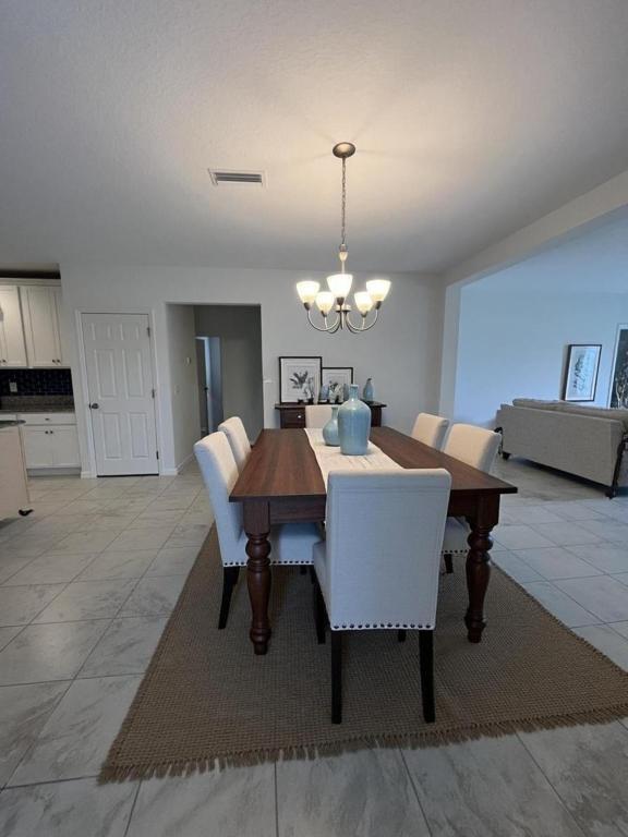 Building Photo - 12218 Gothic Rd