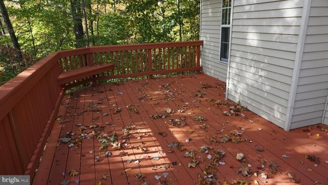 Building Photo - 6068 Laurel Wreath Way