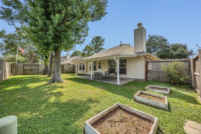 Primary Photo - 3828 Landon Park Dr