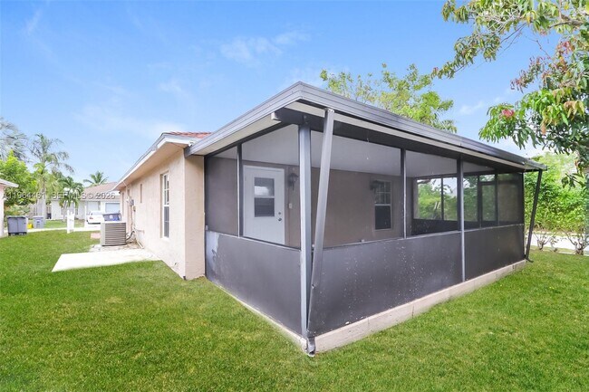 Building Photo - 5725 Boynton Cove Way