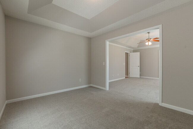 Building Photo - 1420 Jefferson Walk Cir