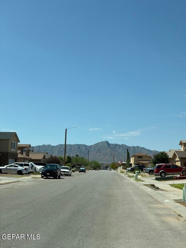 Building Photo - 7029 Copper Town Dr