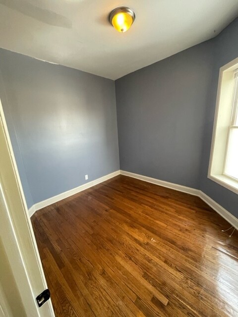 Building Photo - 6611 S Woodlawn Ave