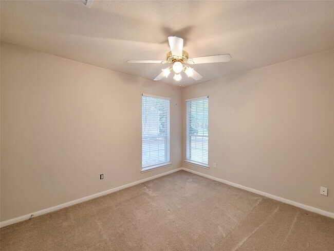 Building Photo - 22 Quince Tree Pl