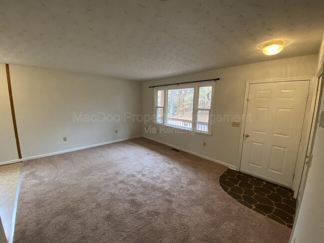 Building Photo - 8442 Indiantown Rd