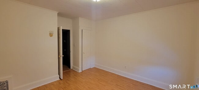 Building Photo - 130 Church St