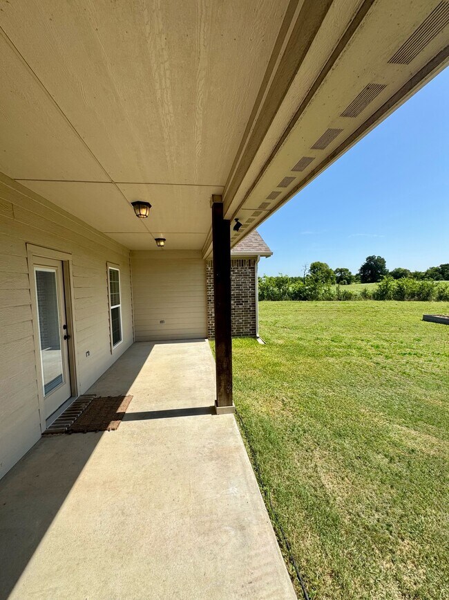 Building Photo - 10510 Co Rd 632