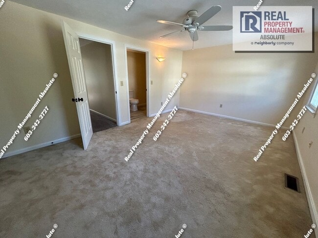 Building Photo - Spacious 3 bed 2.5 bath Townhome in Kessle...