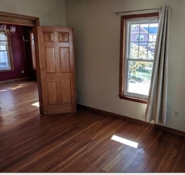 Building Photo - 36 West St