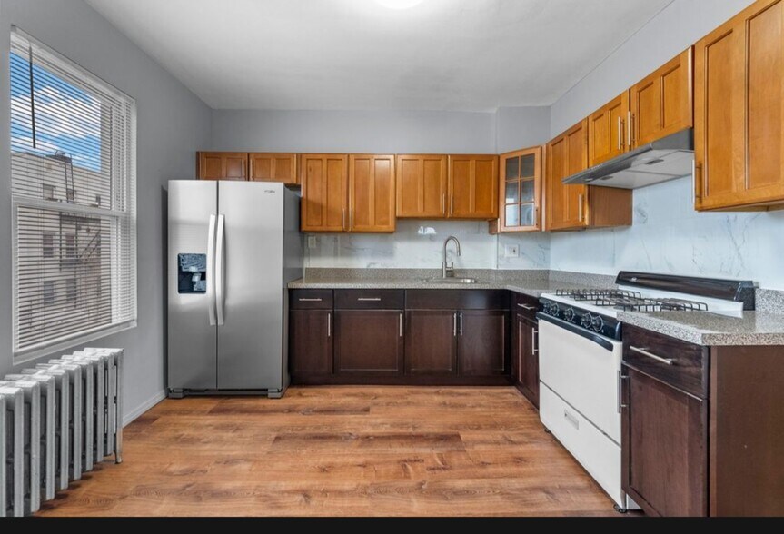 Building Photo - 189 Belvidere Ave