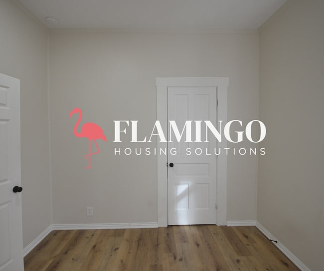 Building Photo - 1808 E 4th St