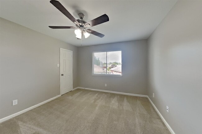 Building Photo - 21469 S Towerguard Dr